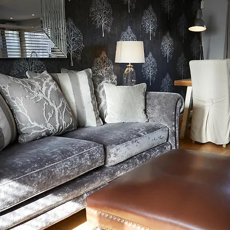 Five Star Scarborough