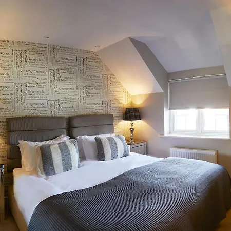 Five Star בית נופש *